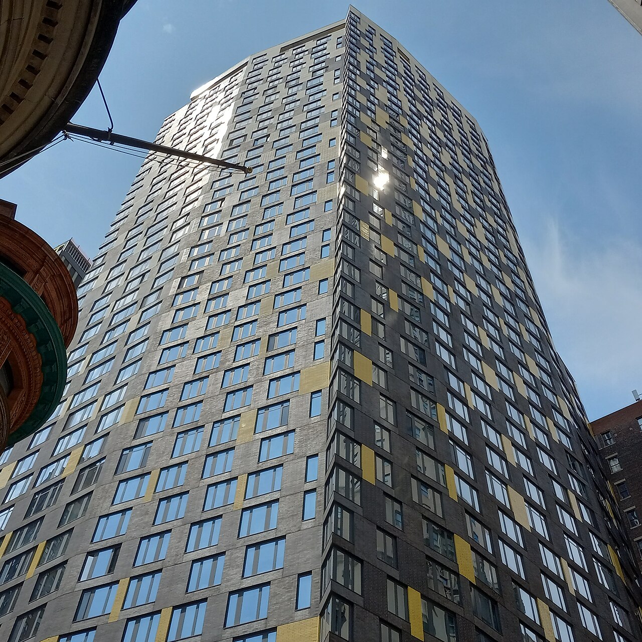 15 William Street (William Beaver House)