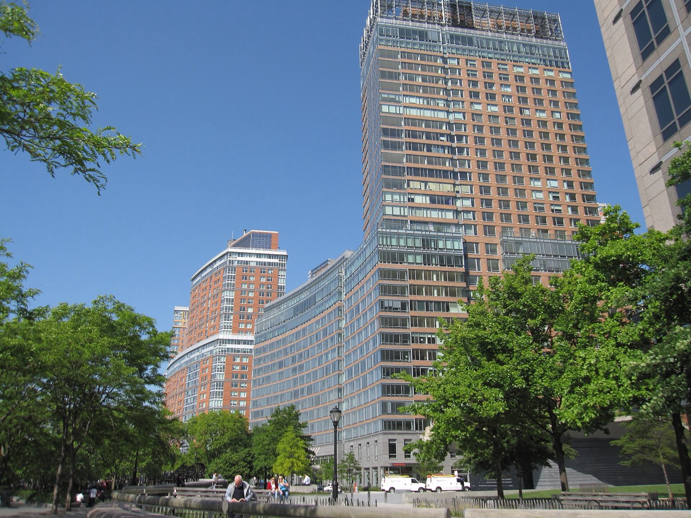 2 River Terrace (Riverhouse / One Rockefeller Park)