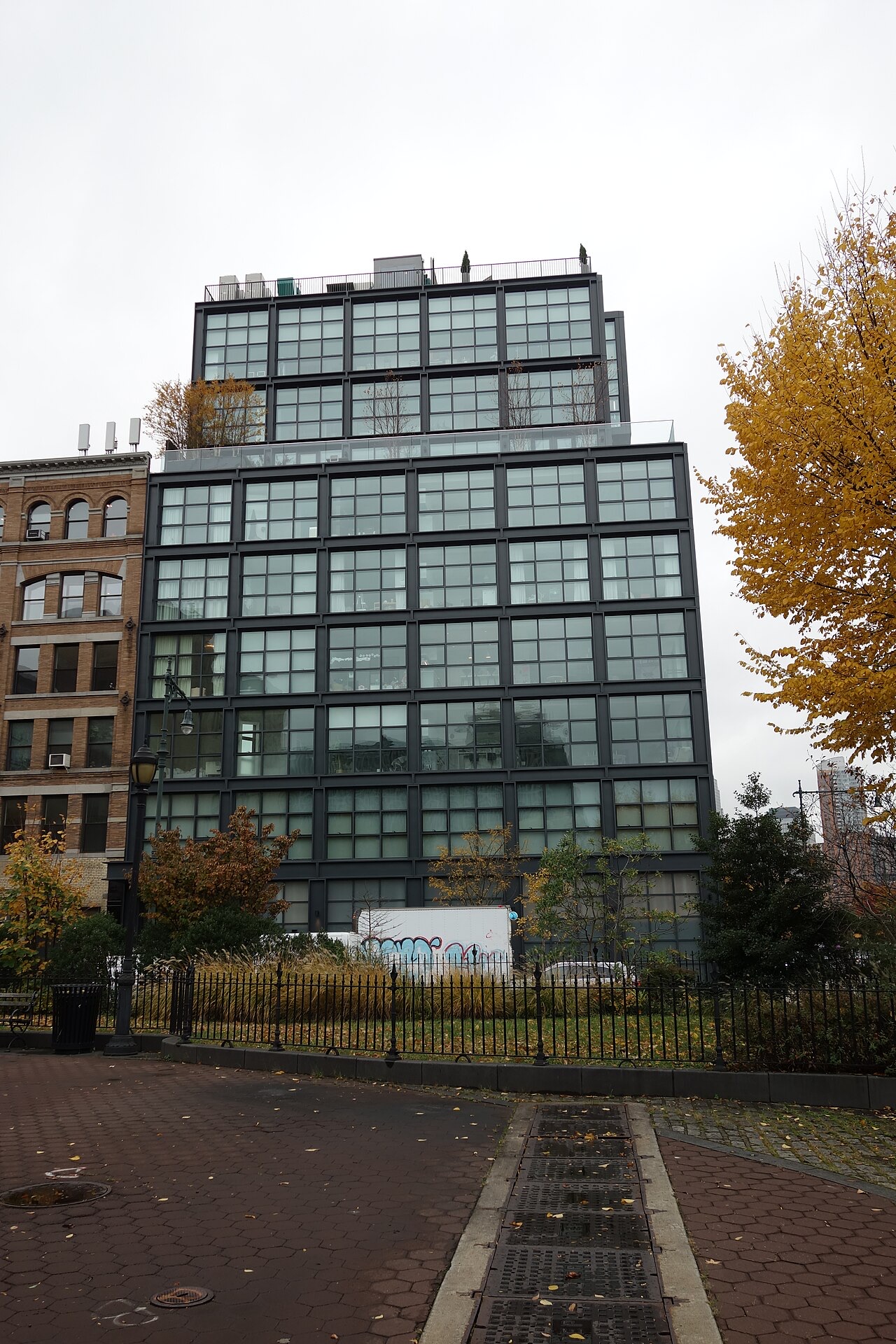 290 West Street