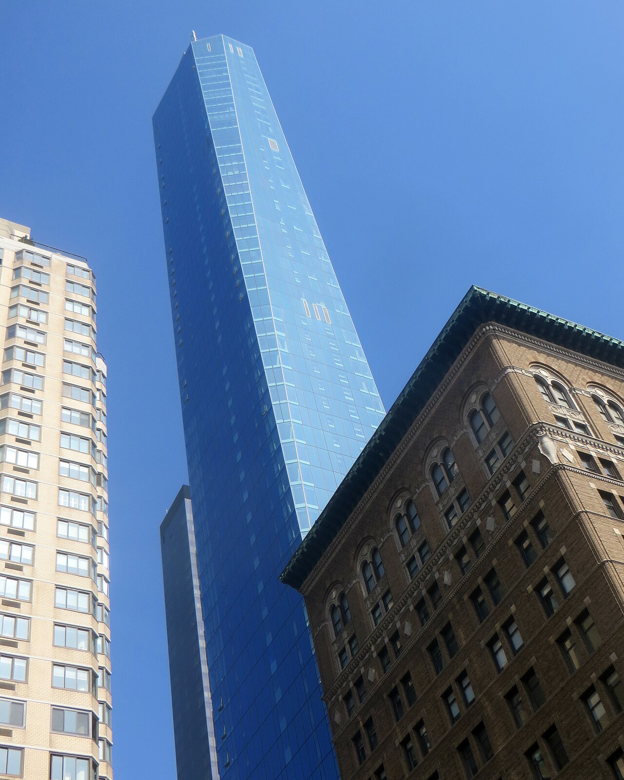 Madison Square Park Tower at 45 East 22nd Street