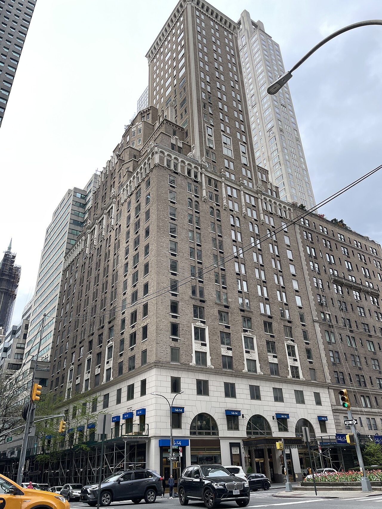 502 Park Avenue (Trump Park Avenue)
