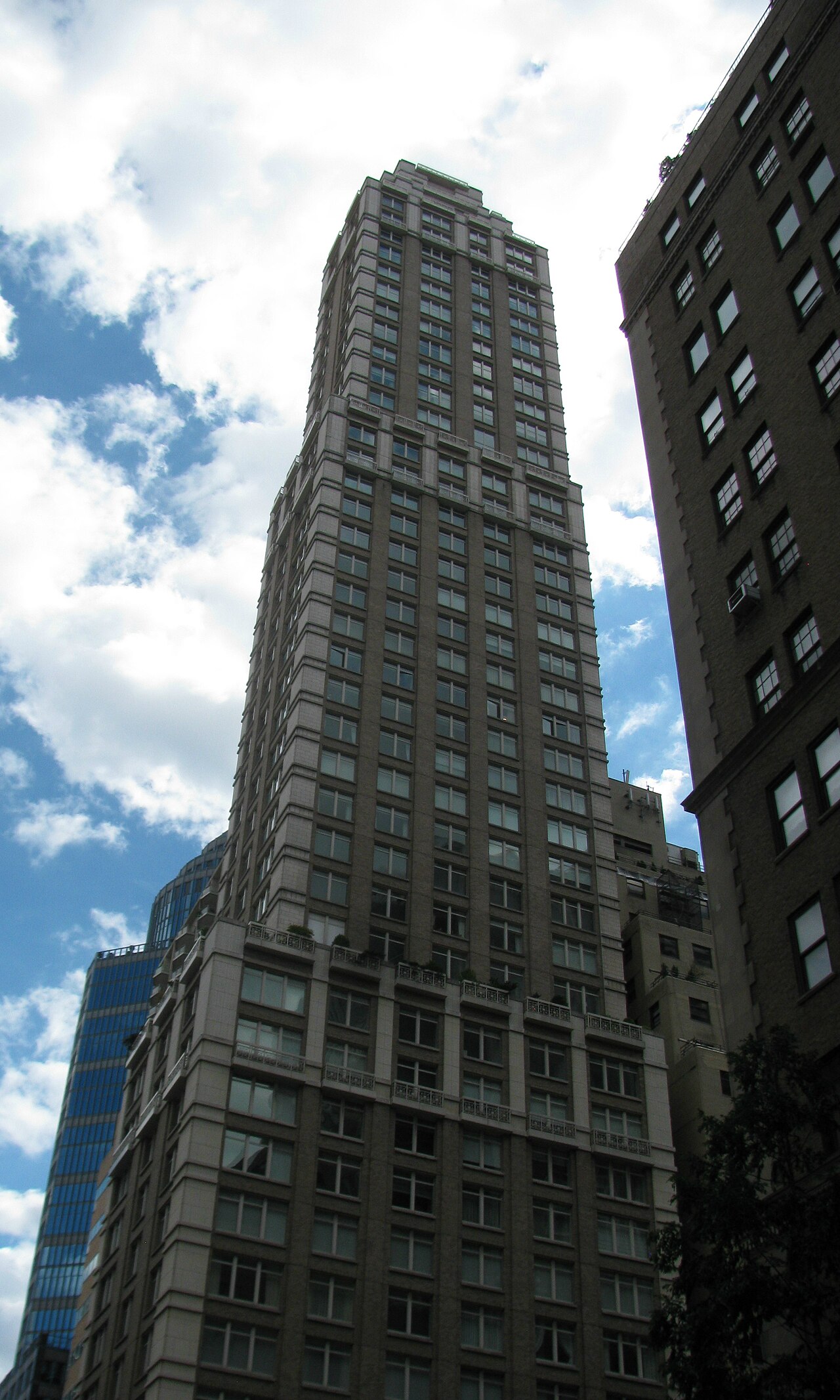515 Park Avenue