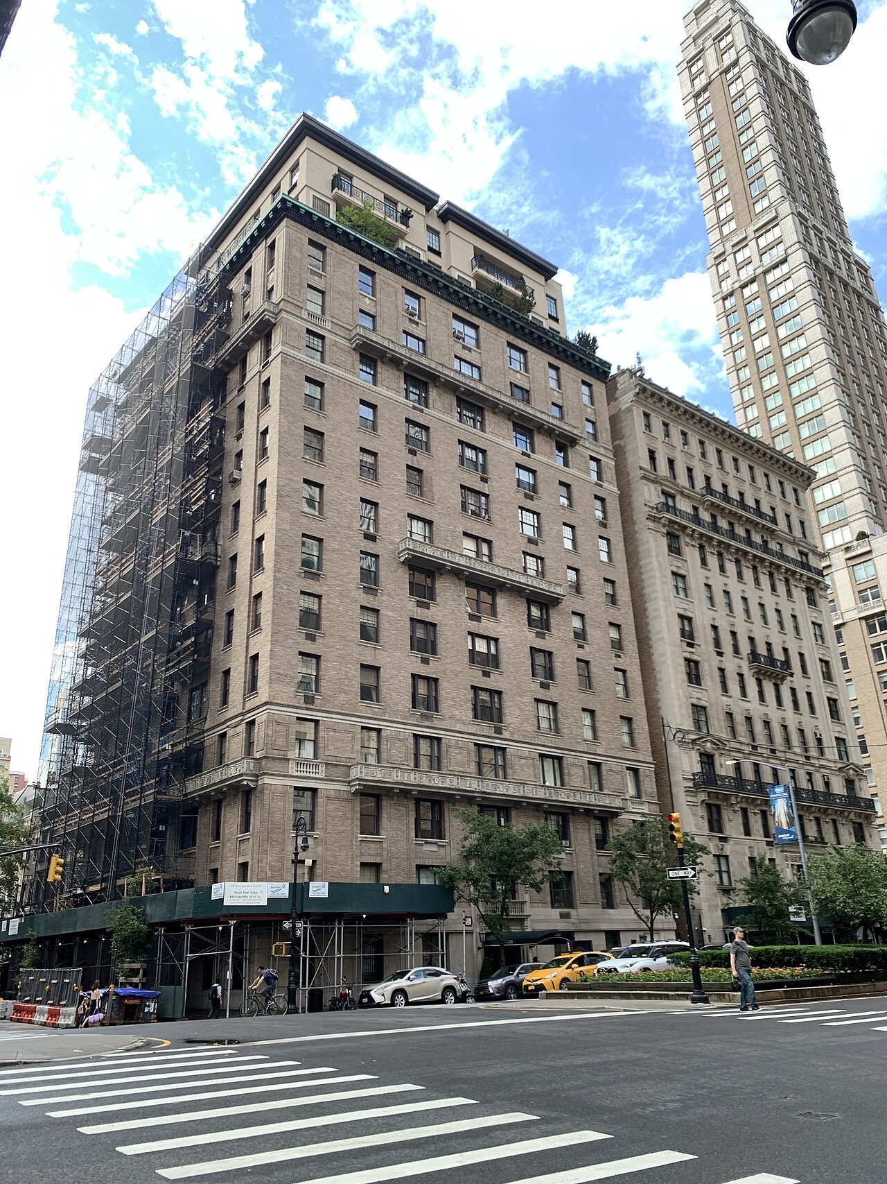 525 Park Avenue