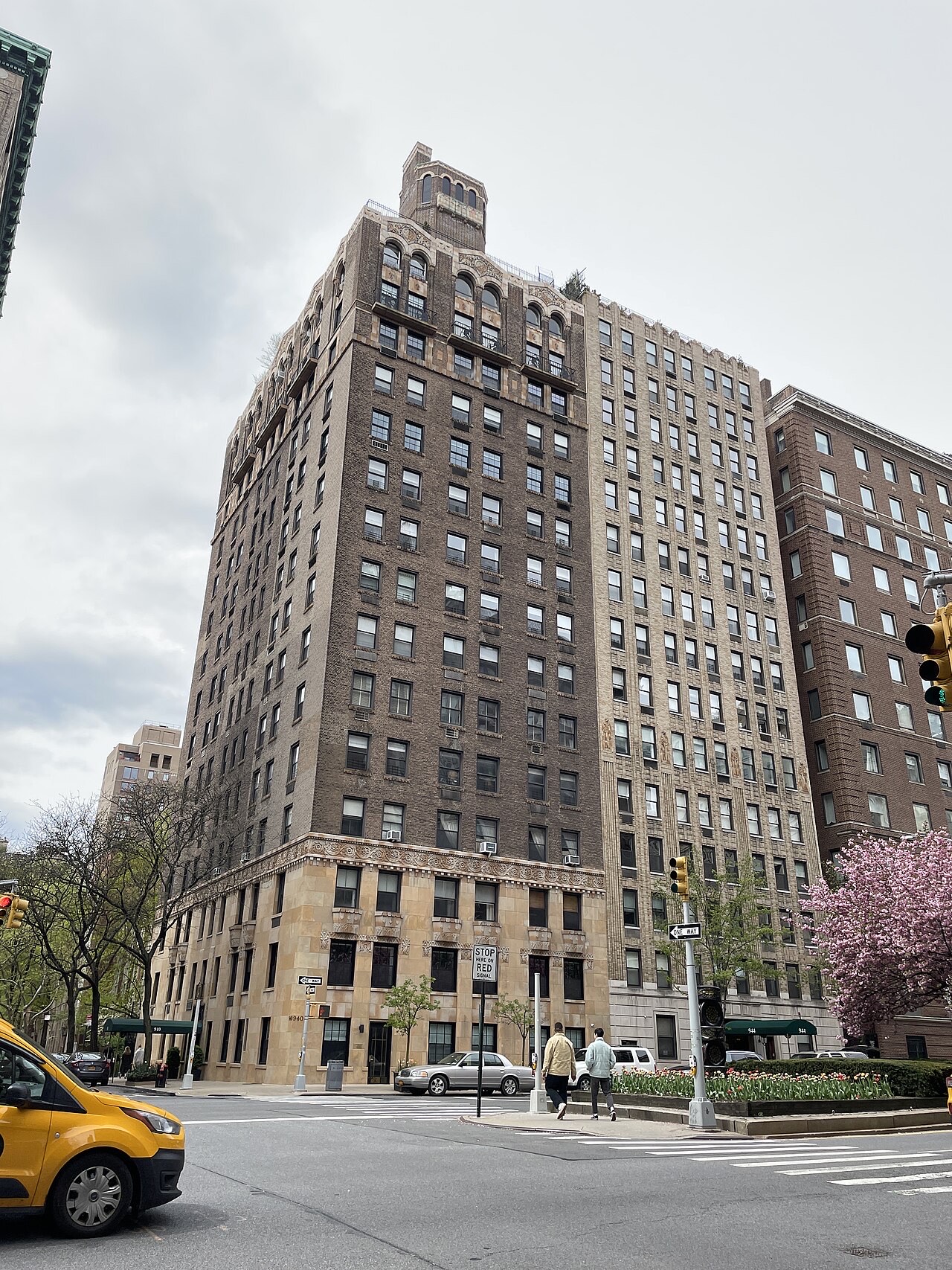 940 Park Avenue