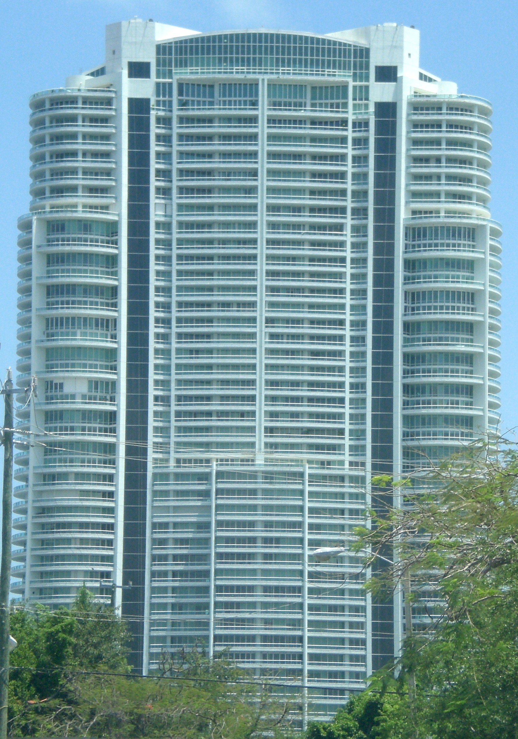 Santa Maria, 1643 Brickell Avenue, Miami — condominium, 1997